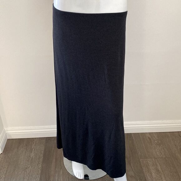 Vintage Y2K Max Studio Petite Large Black Slinky Maxi Skirt w Elastic Waistband - Picture 1 of 6